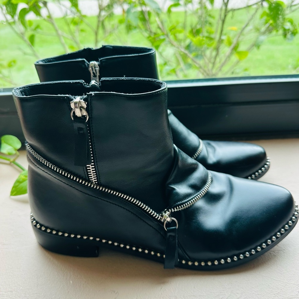 Ninety Union Chill Zippy Booties Black Combat Moto Concert Boots Size 8